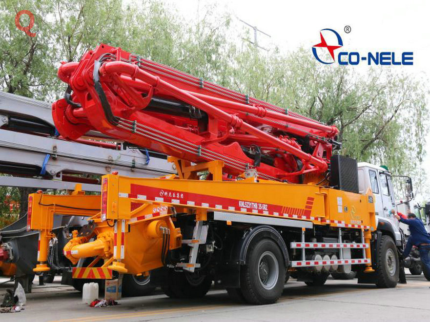 天泵，小型混凝土泵車，小型泵車