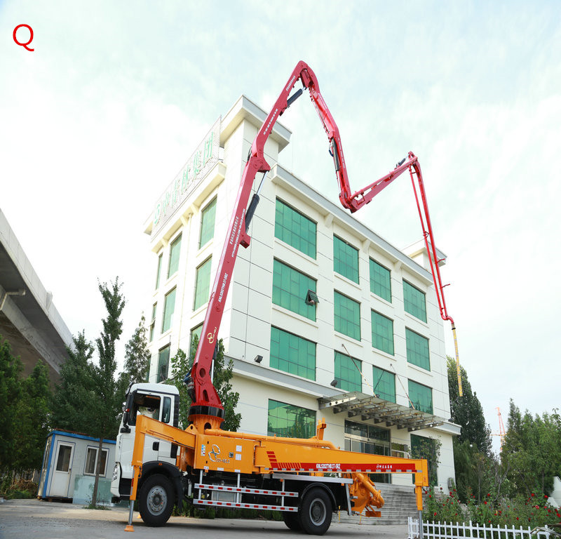 天泵，小型泵車，混凝土泵車、小型混凝土泵車