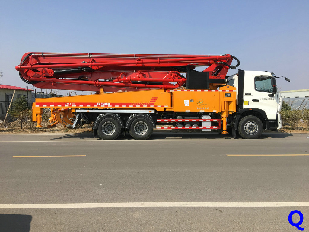 小型混凝土泵車，小型泵車，天泵，混凝土泵車