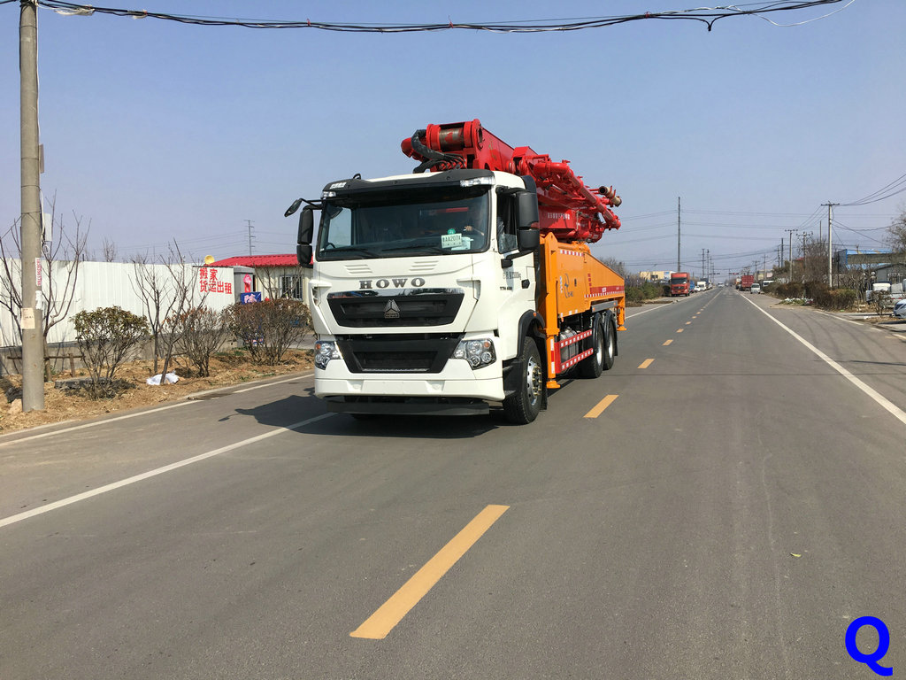 小型混凝土泵車，科尼樂，天泵，小型泵車