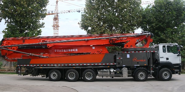 匠心突破，硬核產(chǎn)品，科尼樂70米混凝土泵車