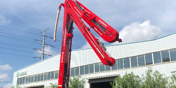 泵車在操作室容易發(fā)生哪些危險(xiǎn)？